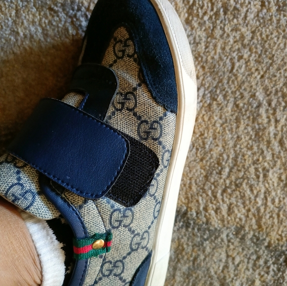 Shoes - Picture 6 of 6